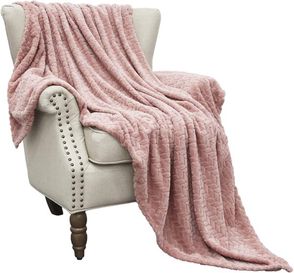 Miloveoflife.com Exclusivo Mezcla Large Flannel Fleece Throw BlanketMilove Of Life Brittney Milove